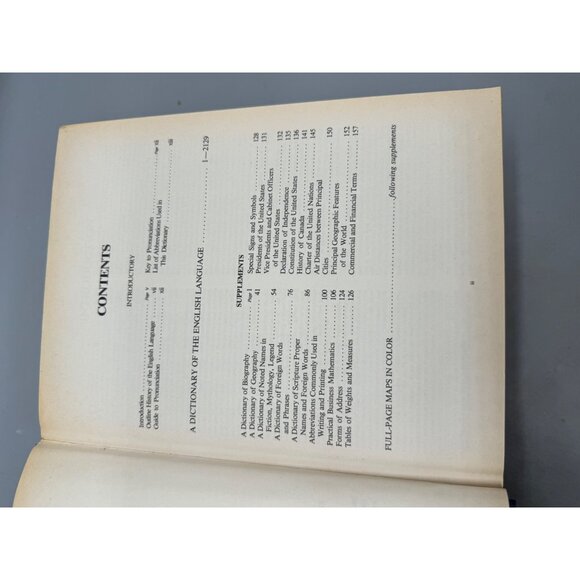 Websters New Universal Unabridged Dictionary Deluxe 2nd Edition hardcover book - Picture 8 of 16